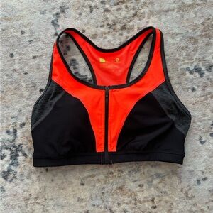 Zip up sports bra. JCPenney brand of active wear